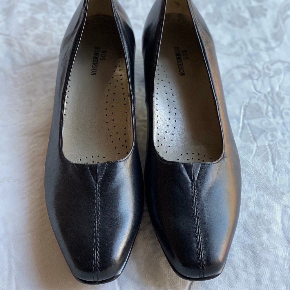 Ross Hommerson Fine Leather Black Heeled Flats Size 9.5 Small